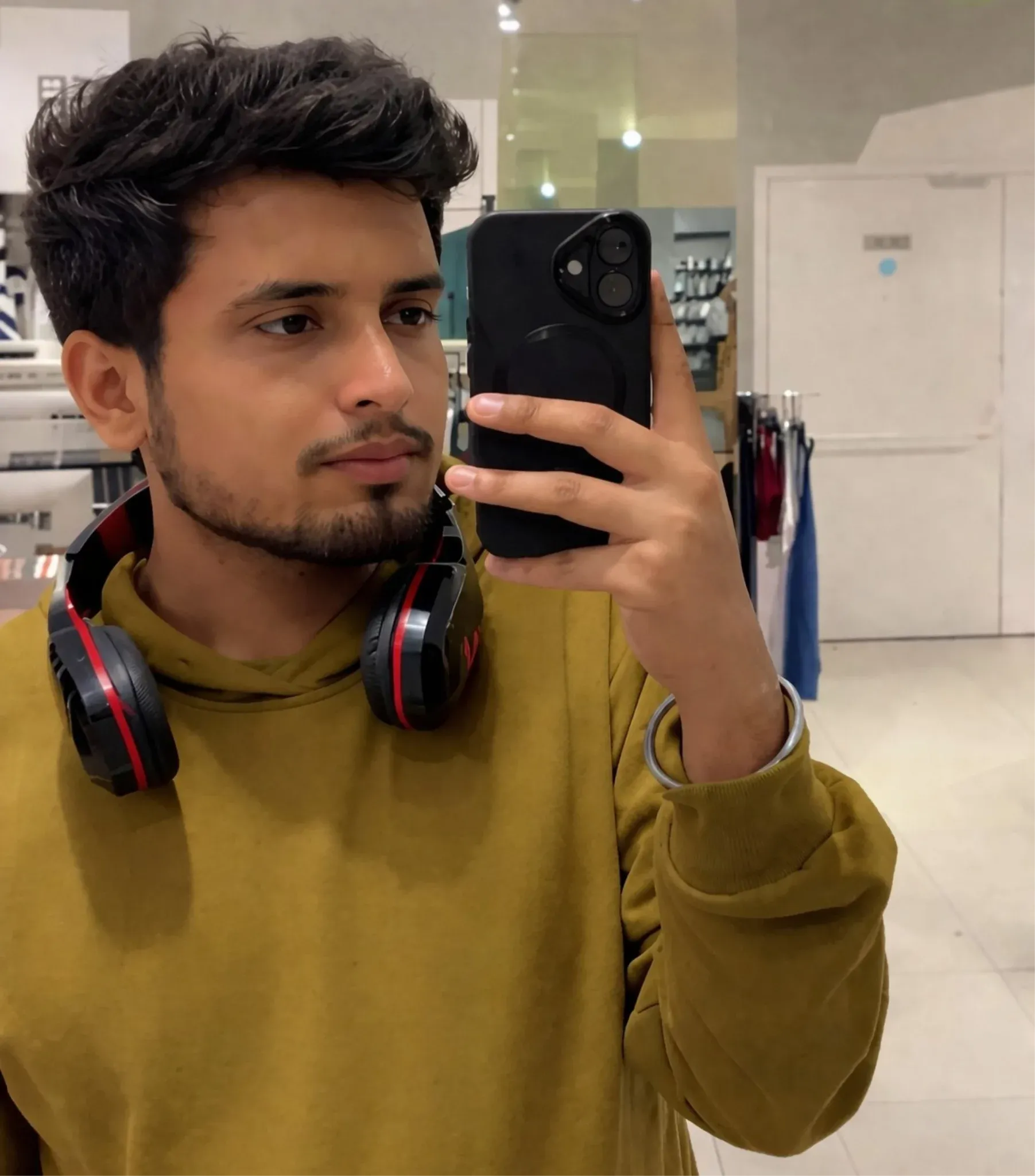Manav - Performance Associate